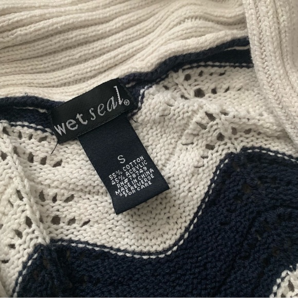 Wet Seal Nautical Striped Blue Cream Sweater Vest - Picture 8 of 9